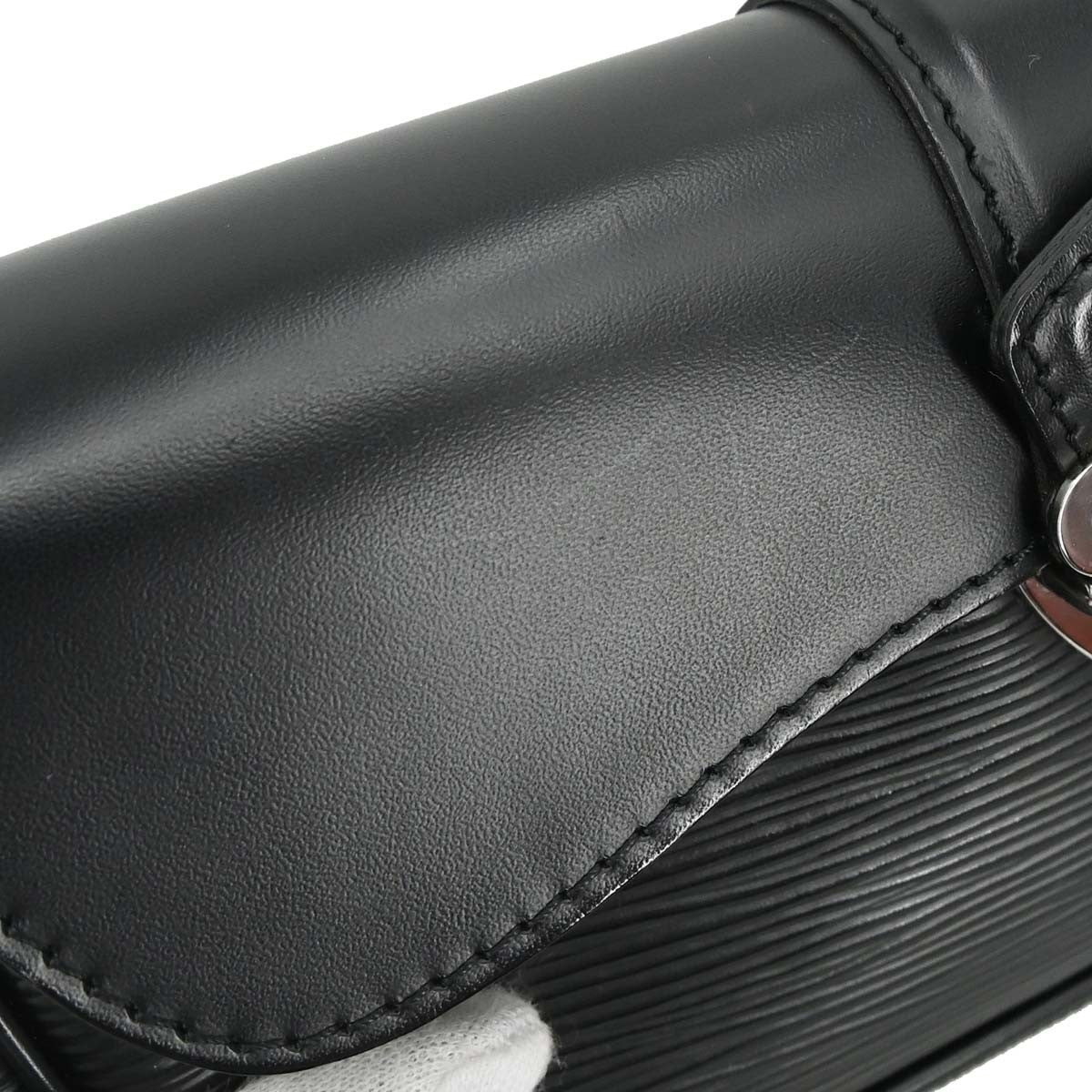 Louis Vuitton Black Epi Pochette Montaigne Handbag