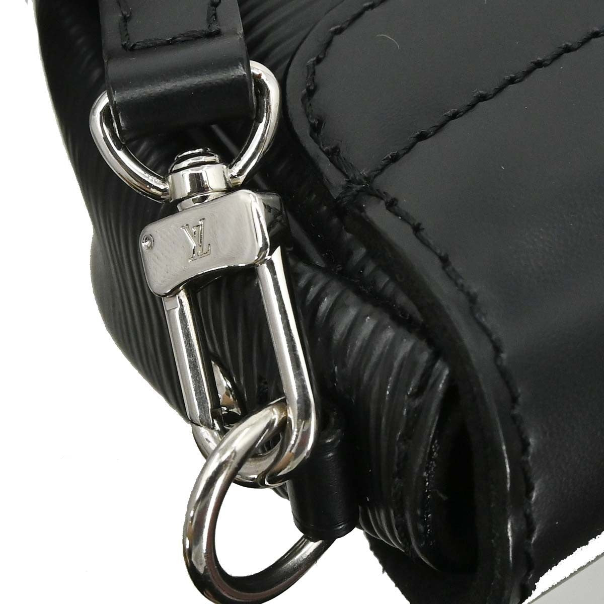 Louis Vuitton Black Epi Pochette Montaigne Handbag