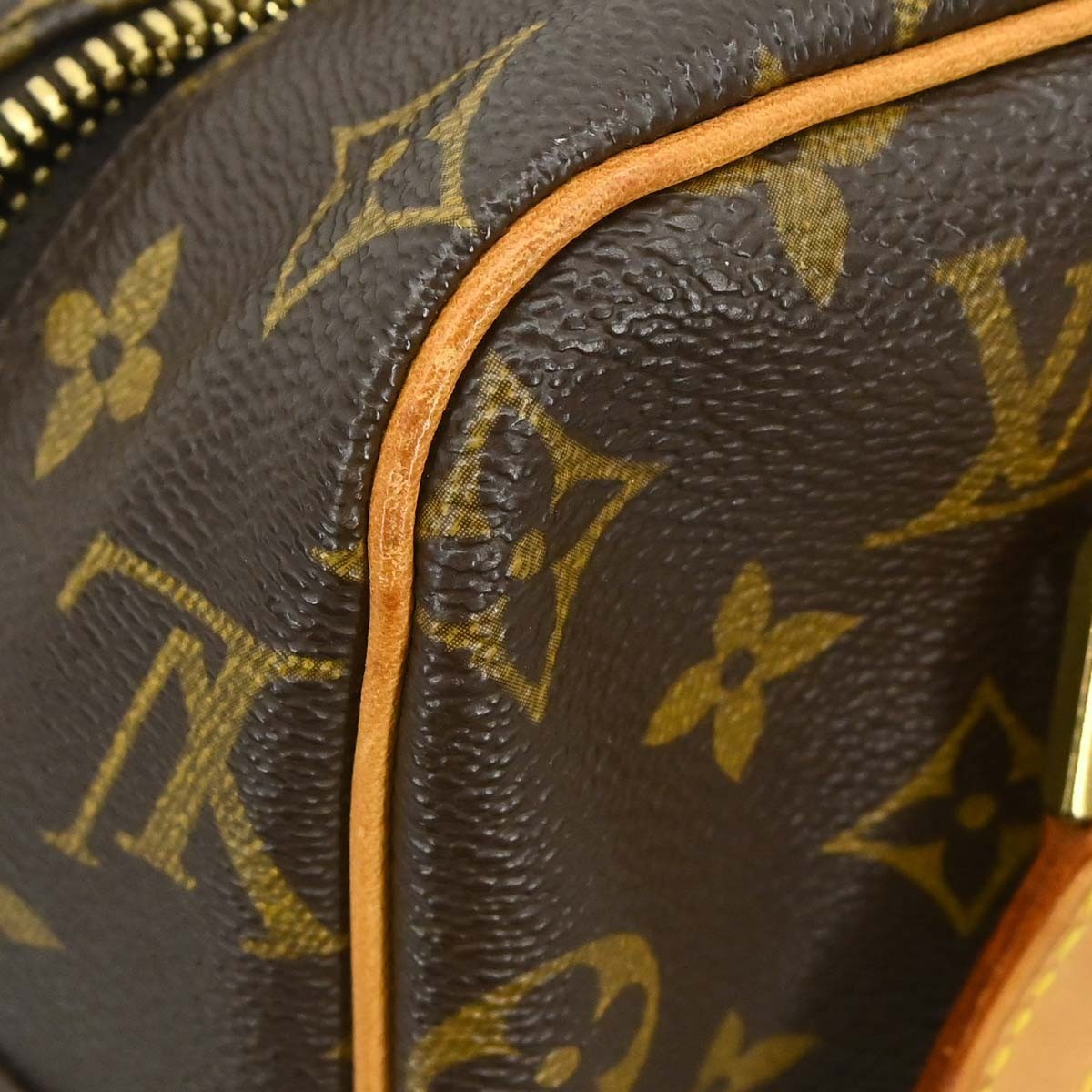 Louis Vuitton Monogram Cite MM Handbag