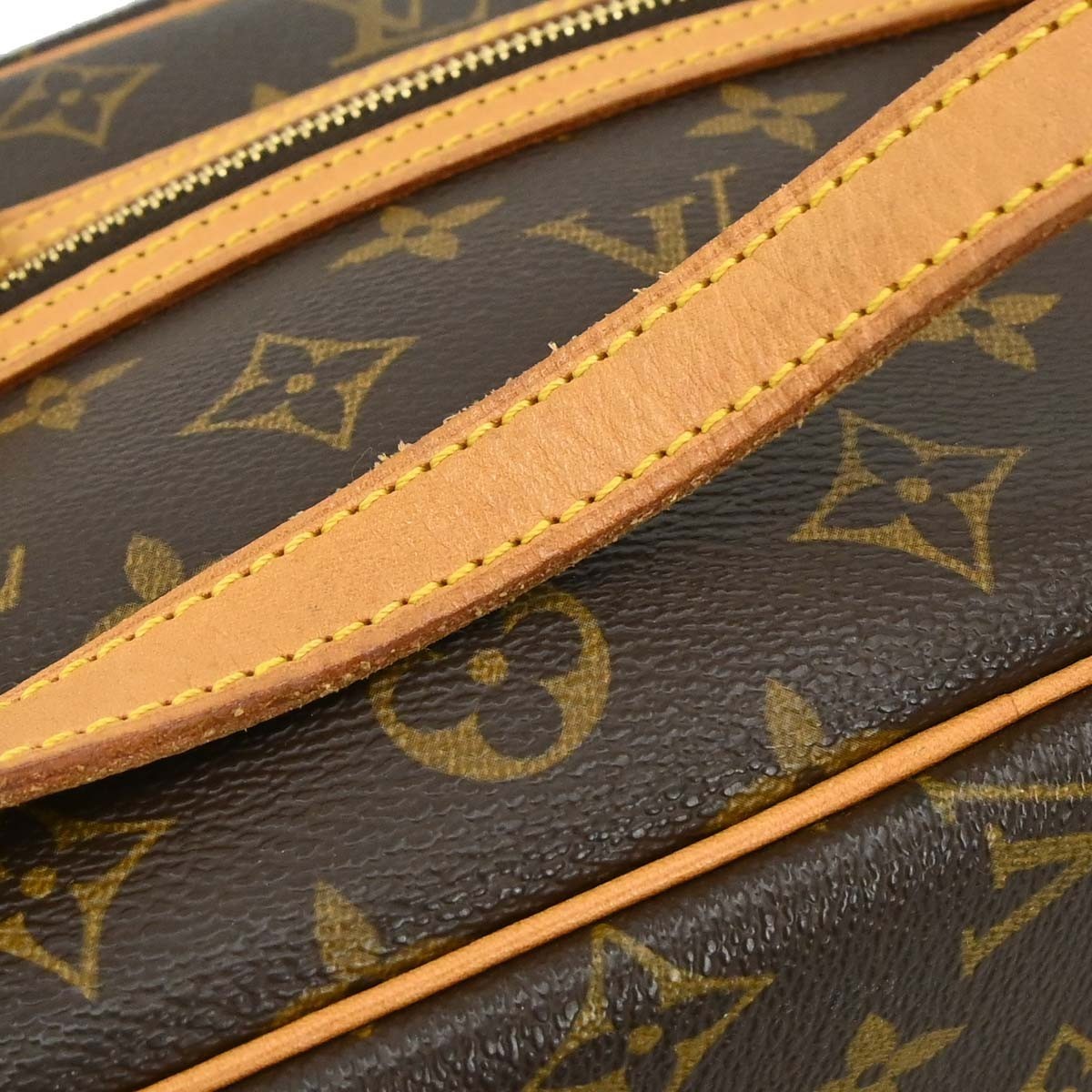 Louis Vuitton Monogram Cite MM Handbag