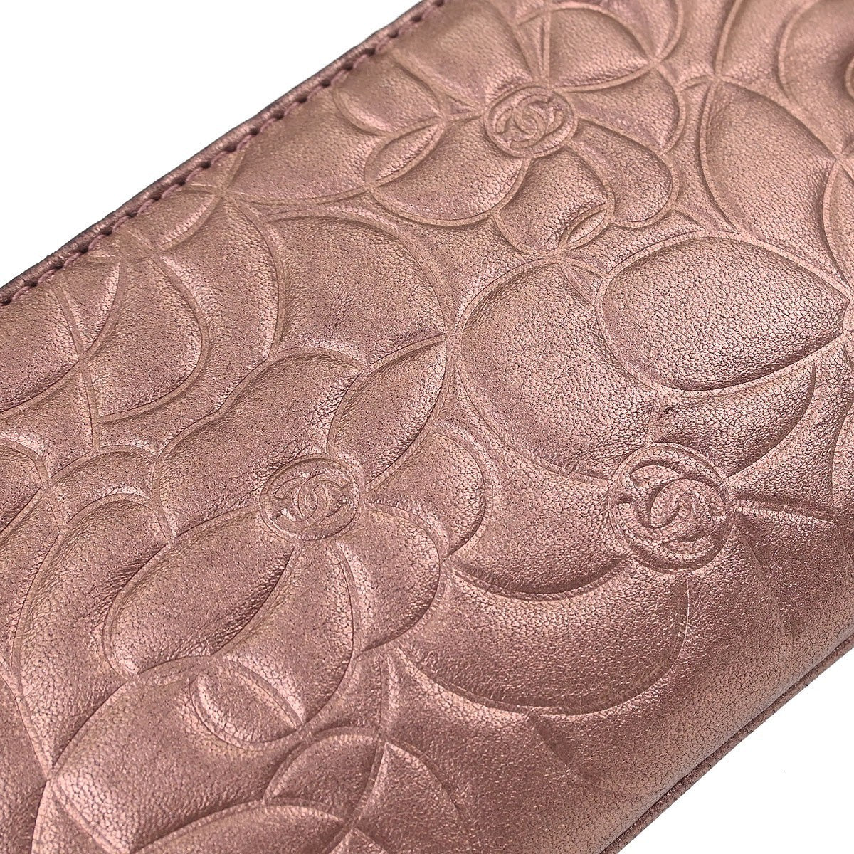 Chanel Metallic Pink Lambskin Camellia Mini Pochette Handbag