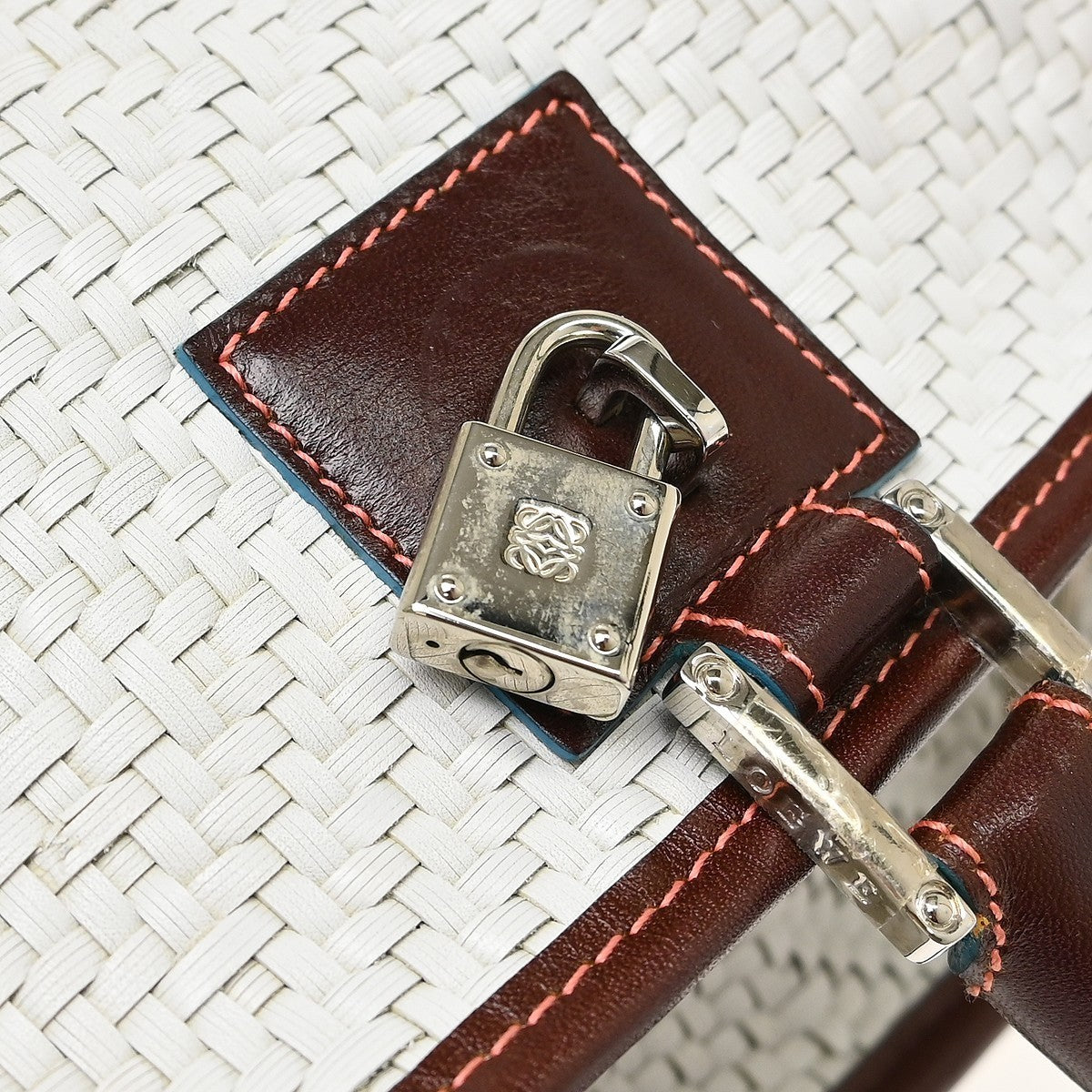Loewe White Leather Amazona 36 Handbag