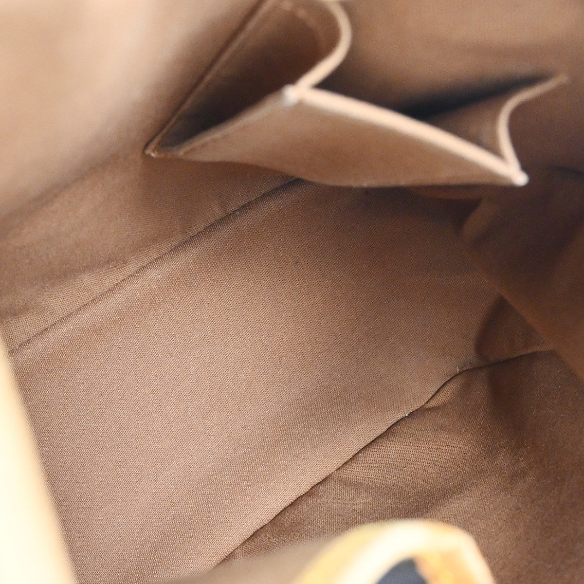 Louis Vuitton Batignolles Vertical Hand Tote Bag