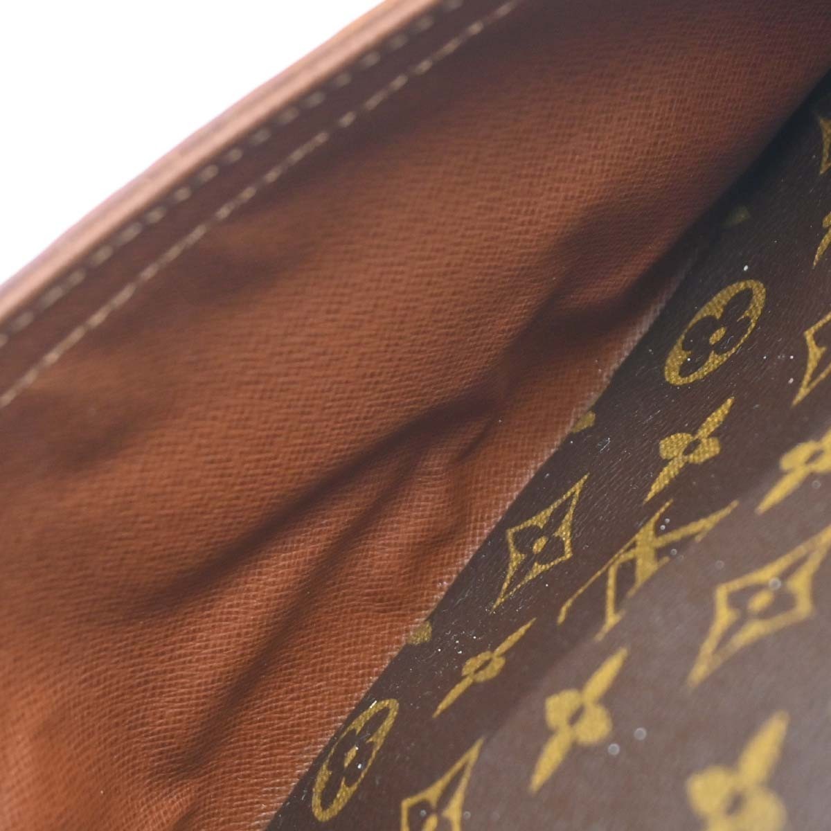 Louis Vuitton Trocadero 27 Crossbody Shoulder Bag