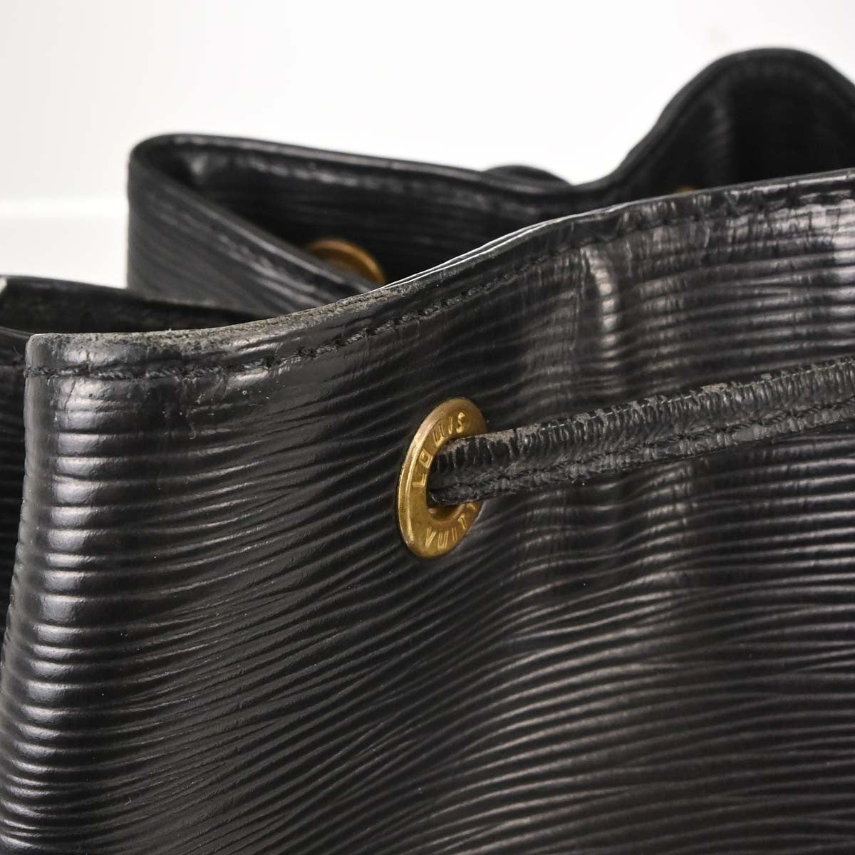 Louis Vuitton Epi Noe Shoulder Bag Noir Black