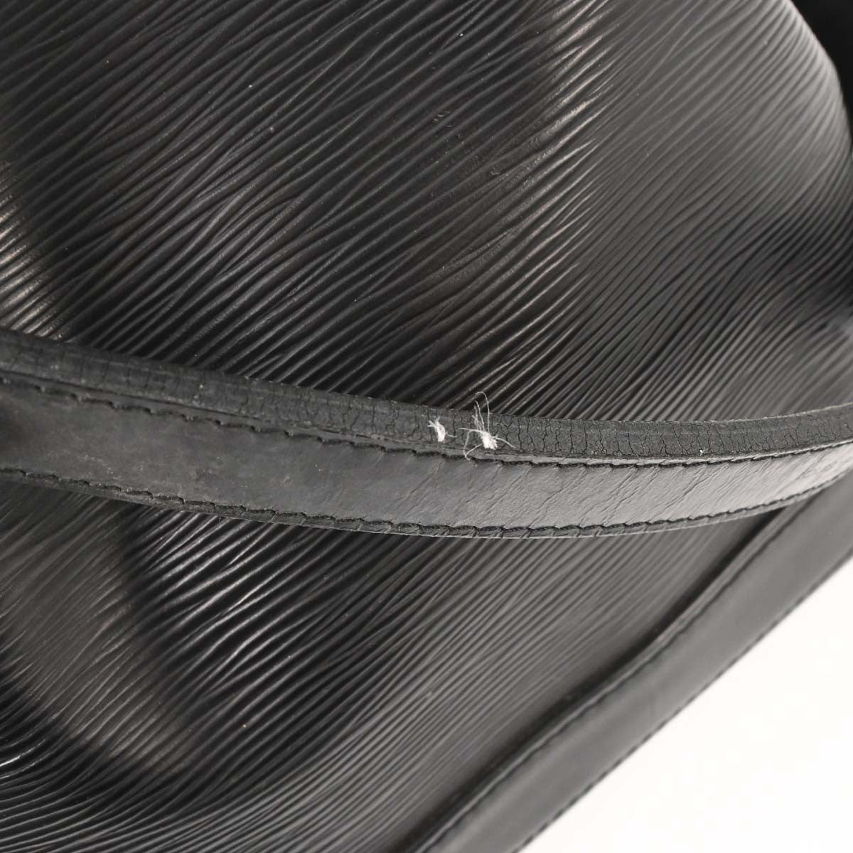 Louis Vuitton Epi Noe Shoulder Bag Noir Black